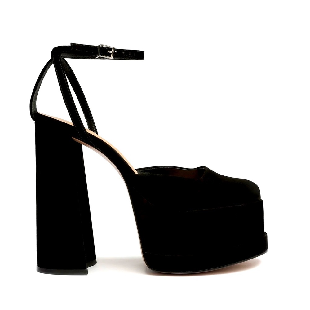 NEW Schutz Luan Nubuck Pump